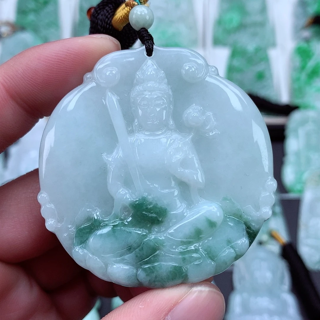 翡翠颈饰未镶嵌翡翠吊坠