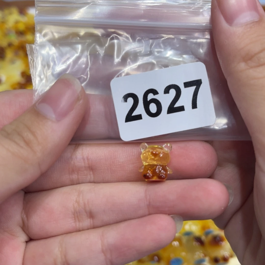 琥珀珠宝奇石未镶嵌