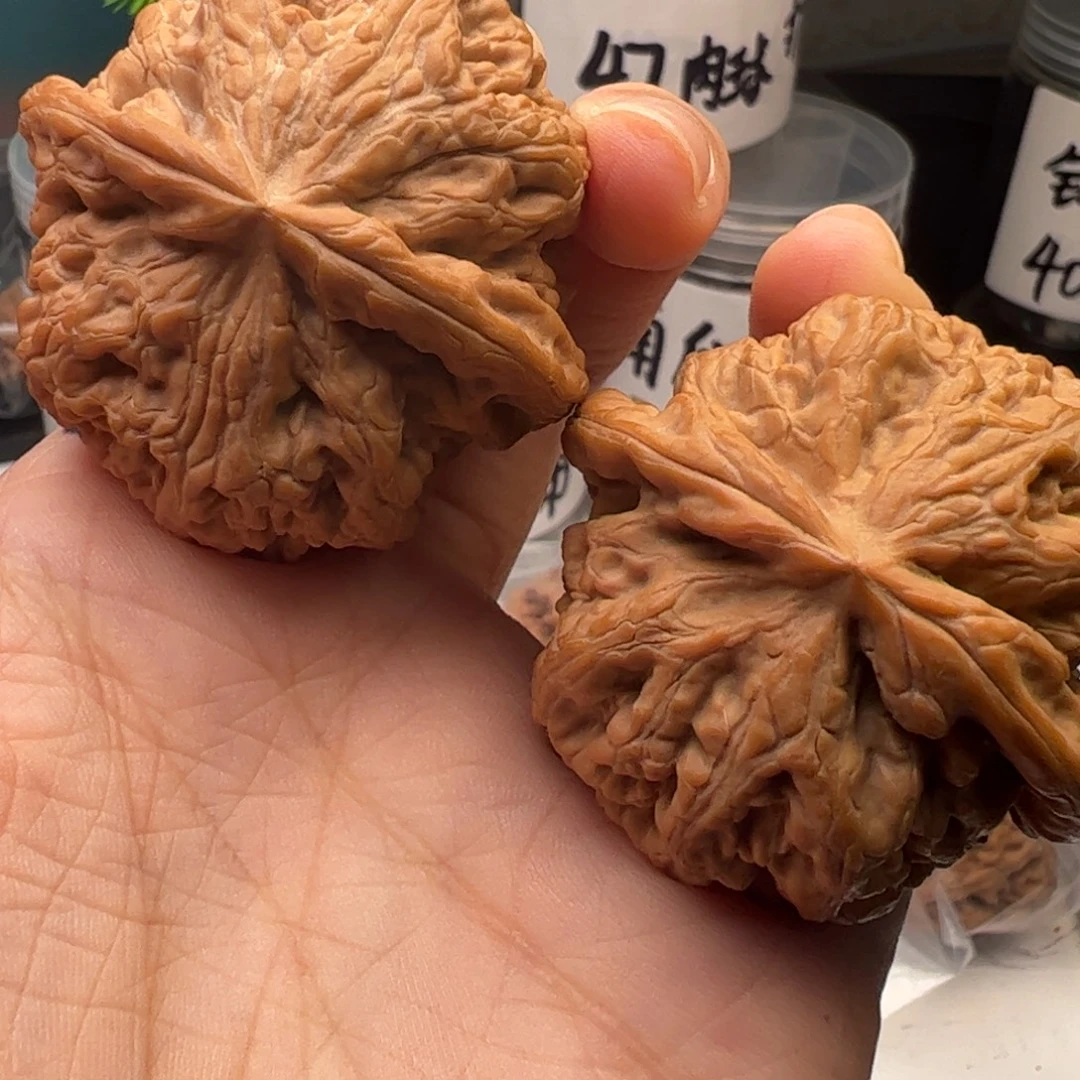 爱***猪吊坠文玩核桃粗筋