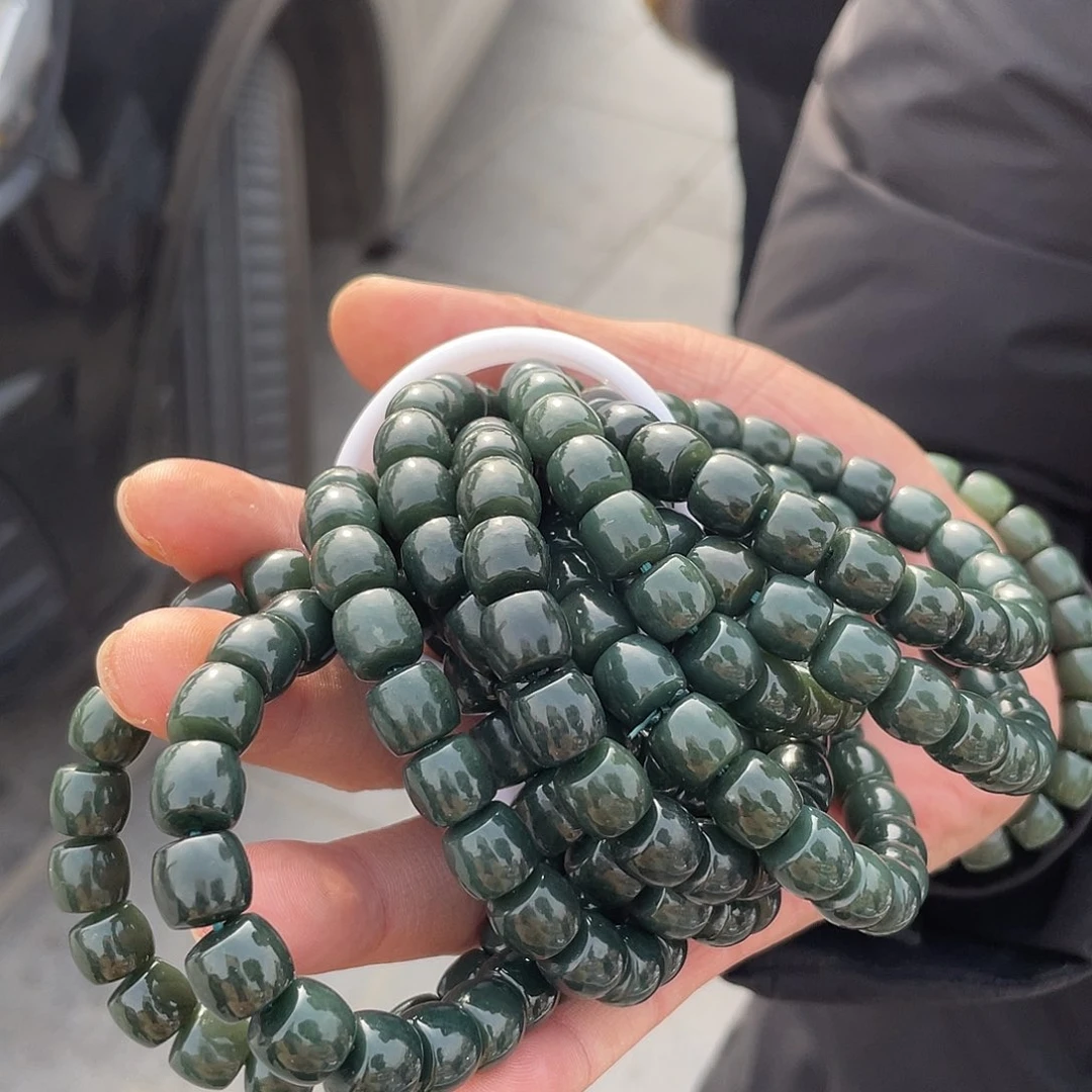 和田玉颈饰未镶嵌多样性发货，发其一