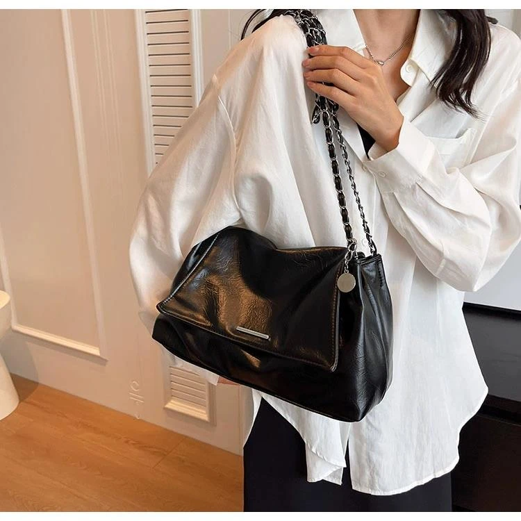 大容量包包女士2024新款流行高级感单肩包夏季超火通勤链条斜挎包