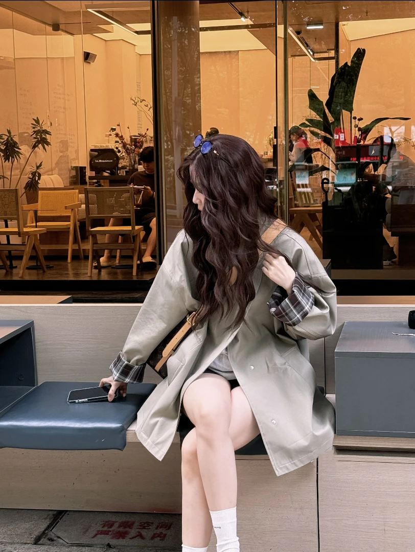 Q经典老花满印帆布拼牛皮饰边时尚包包(顺丰包邮)