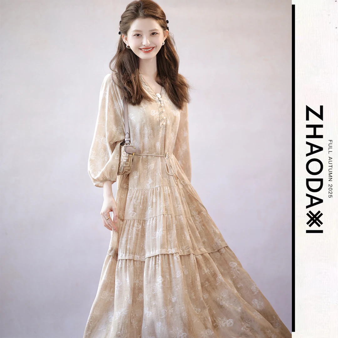 【赵大喜】现货！玫瑰乳茶连衣裙 | 100真,丝浪漫印花v领