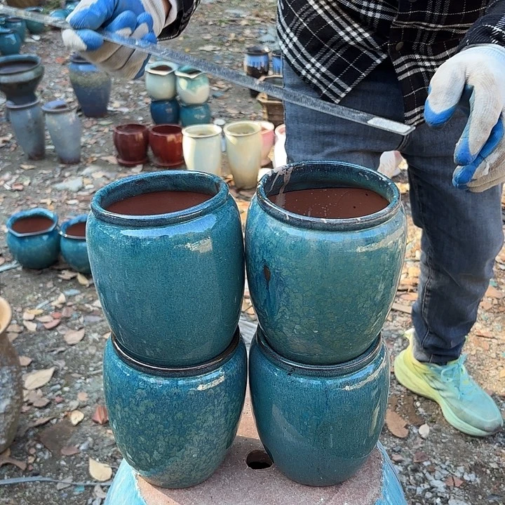 高度16厘米口11厘米瑕疵