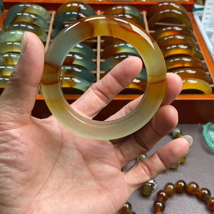 丸***子未镶嵌蛇纹石玉手镯手串戒指
