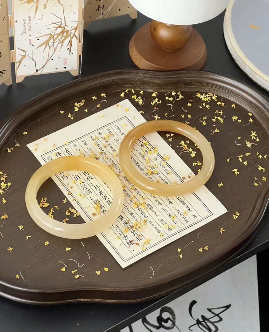 安姐家石英质玉天山翠手镯圆形大气