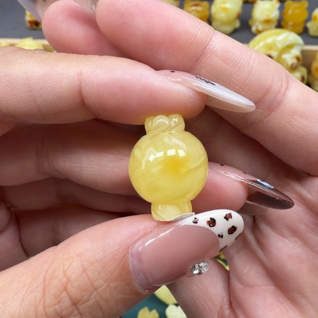 琥珀未镶嵌裸石蜜蜡