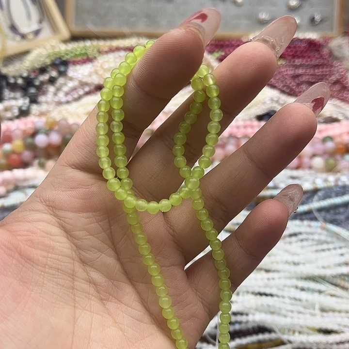 玛瑙/玉髓珠宝半成品未镶嵌4mm左右橄榄石