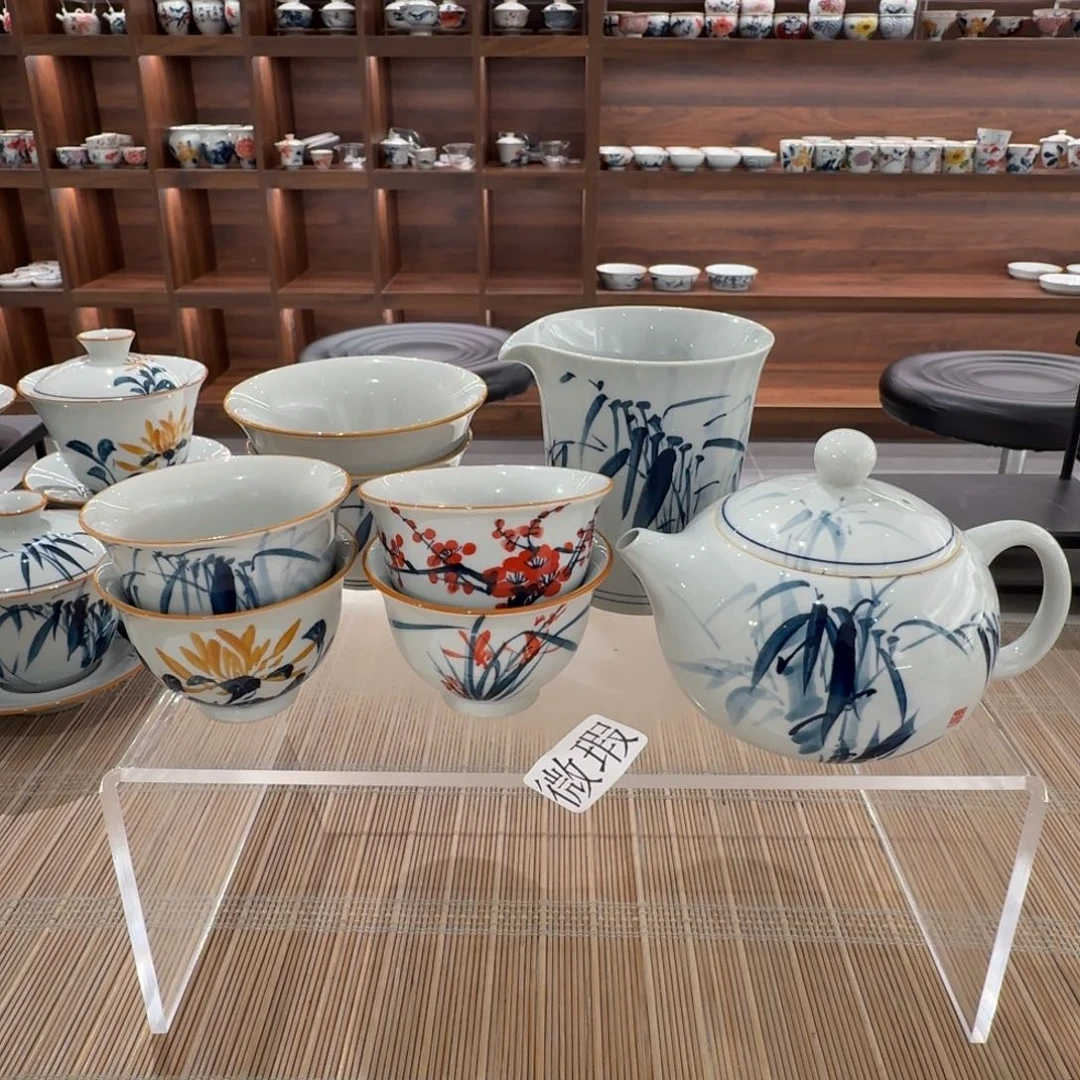 釉下手绘茶具微瑕