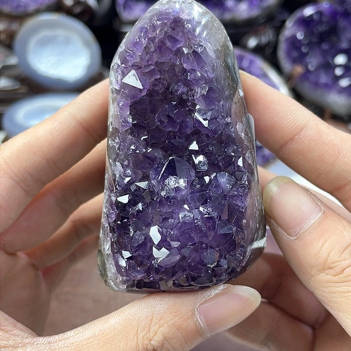 水晶大型摆件（非配饰）未镶嵌