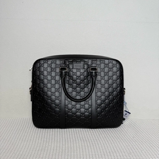 99新 GUCCI/古驰 97新/5859男士时尚商务黑色全皮压纹公文包