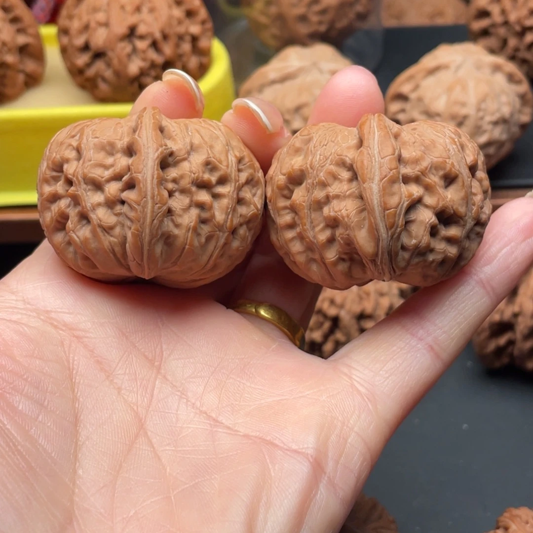 咔***牵文玩核桃把件元宝42