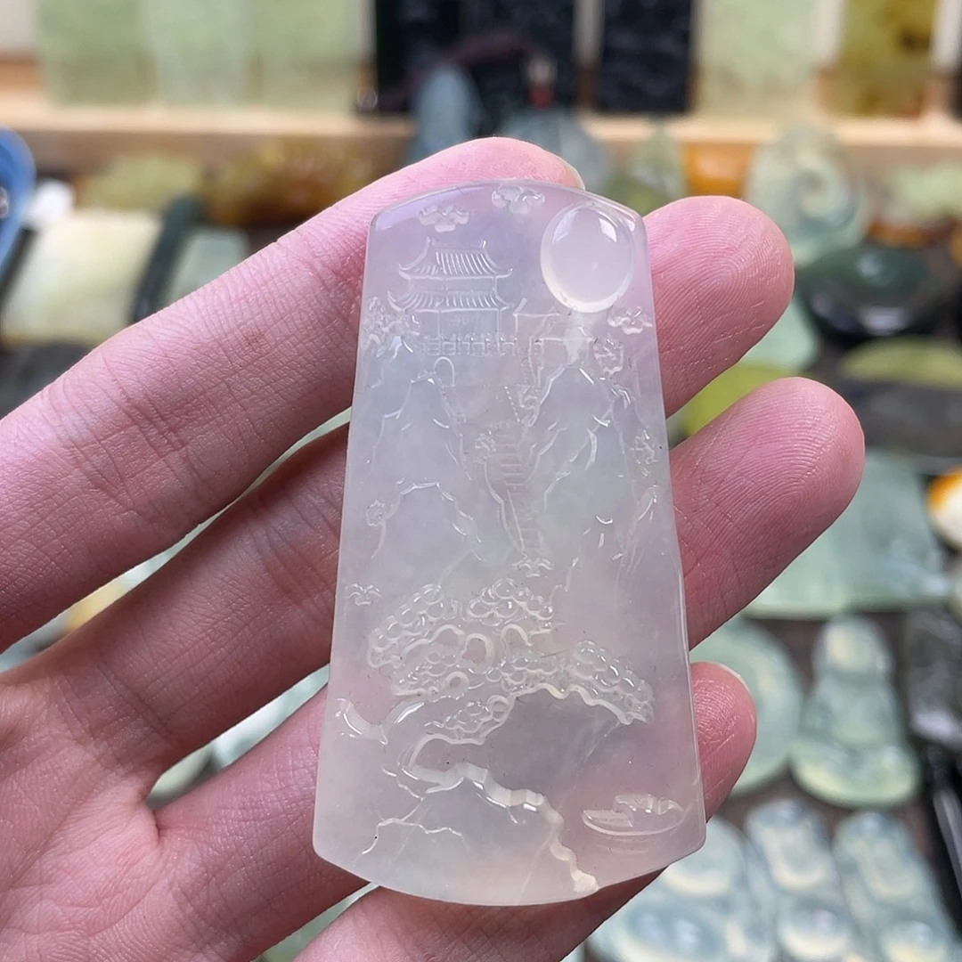 蛇纹石玉未镶嵌颈饰