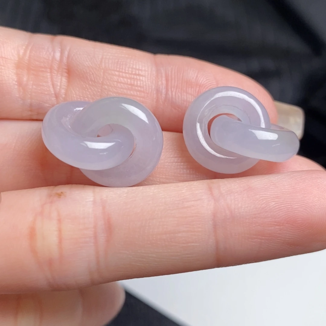 翡翠未镶嵌耳饰冰淡紫环环相扣