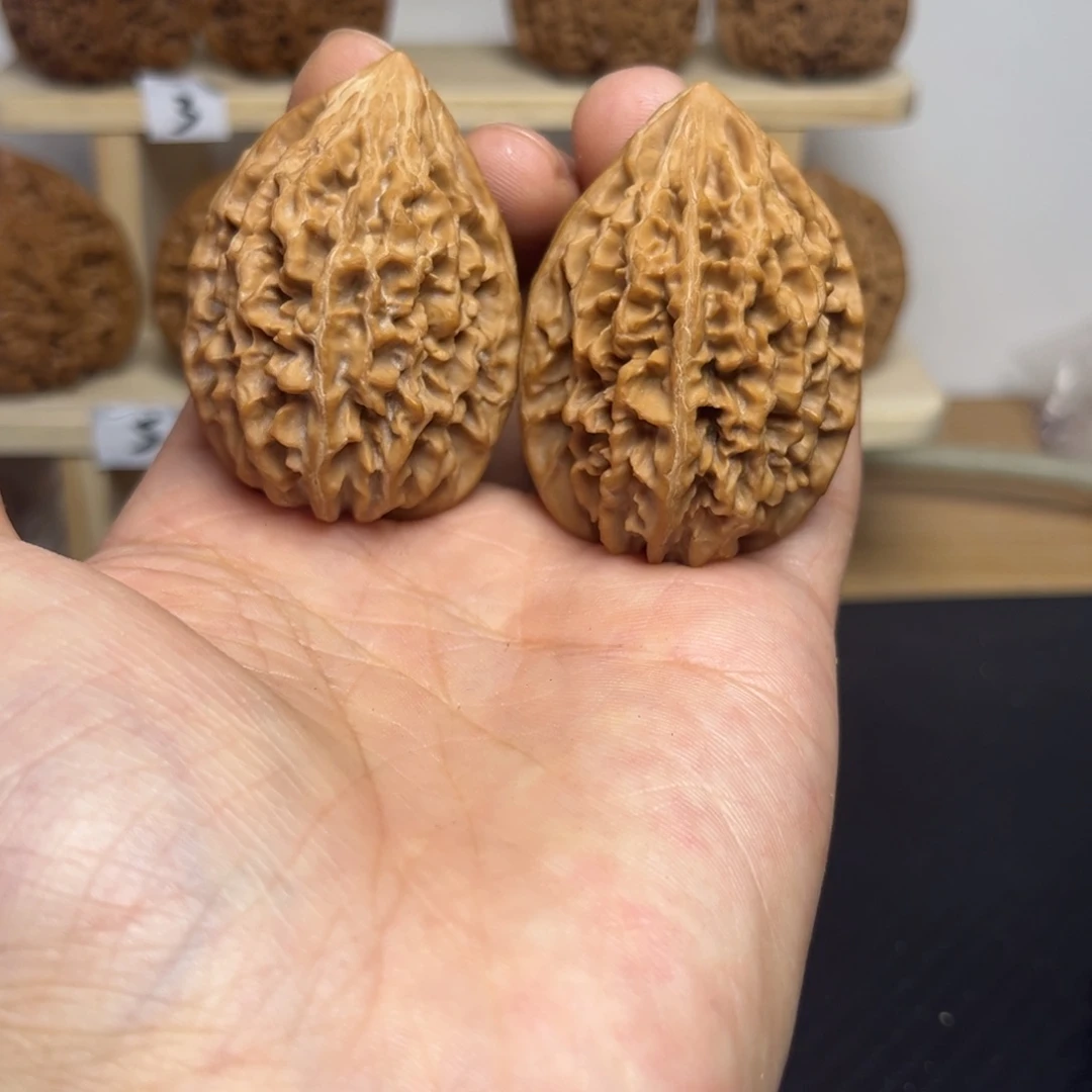 大叶紫檀（黑酸枝木类）37招财鼠