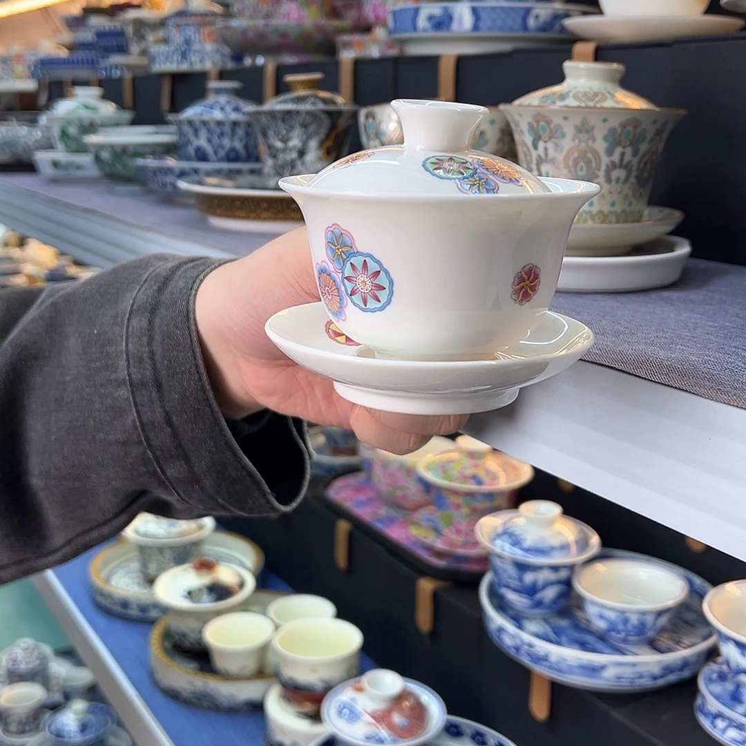 我们的目标是成为更好的人