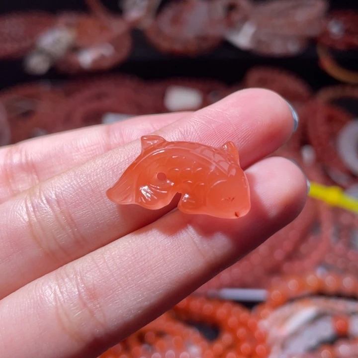 南红玛瑙未镶嵌锦鲤714打孔备注