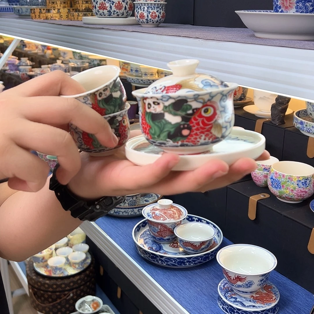 盖碗里的水煮开后