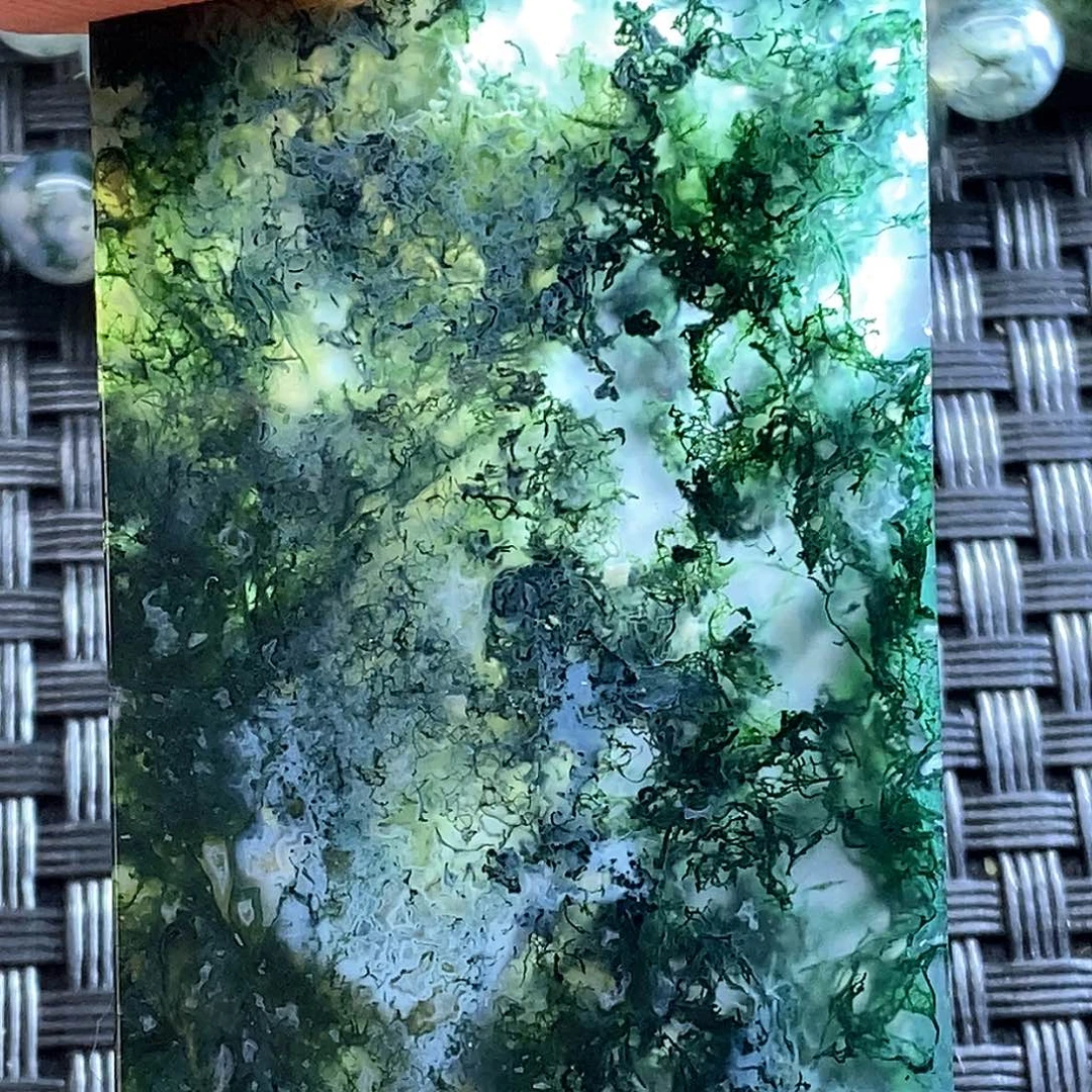 未镶嵌颈饰玛瑙/玉髓叭*