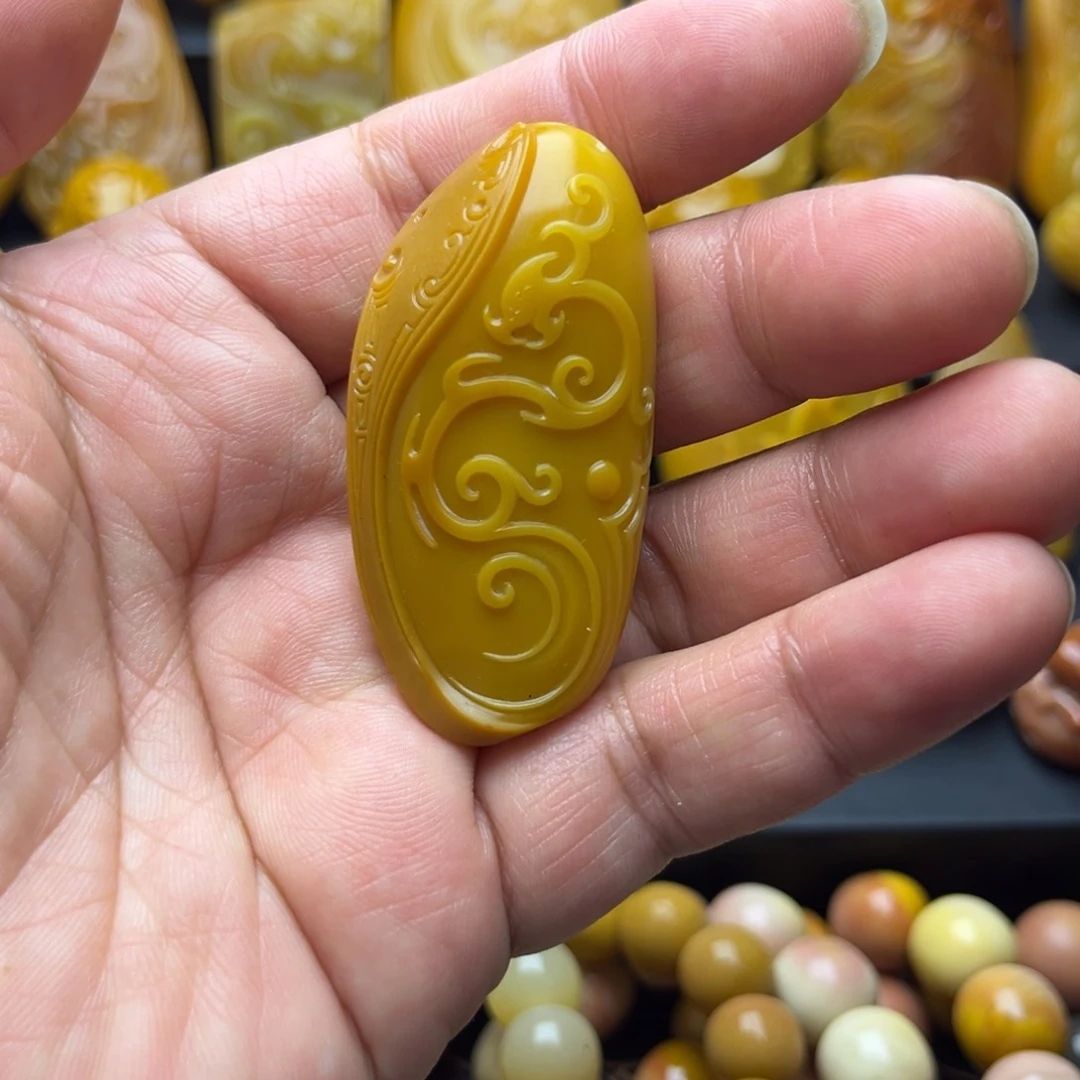 石英质玉未镶嵌颈饰開*爷