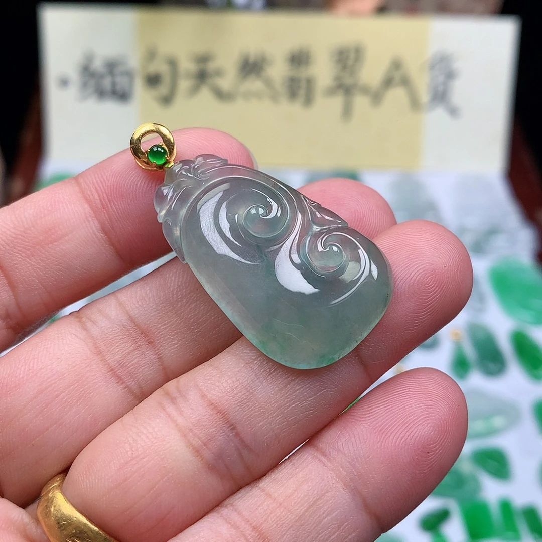 翡翠裸石缅甸天然A货翡翠冰种如意