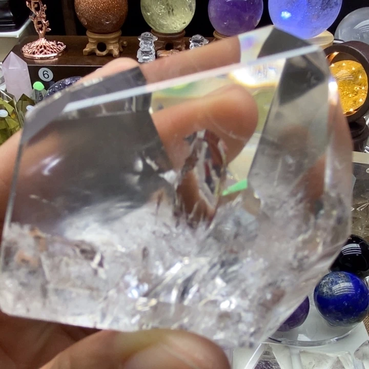 水晶摆件未镶嵌天然白水晶随行