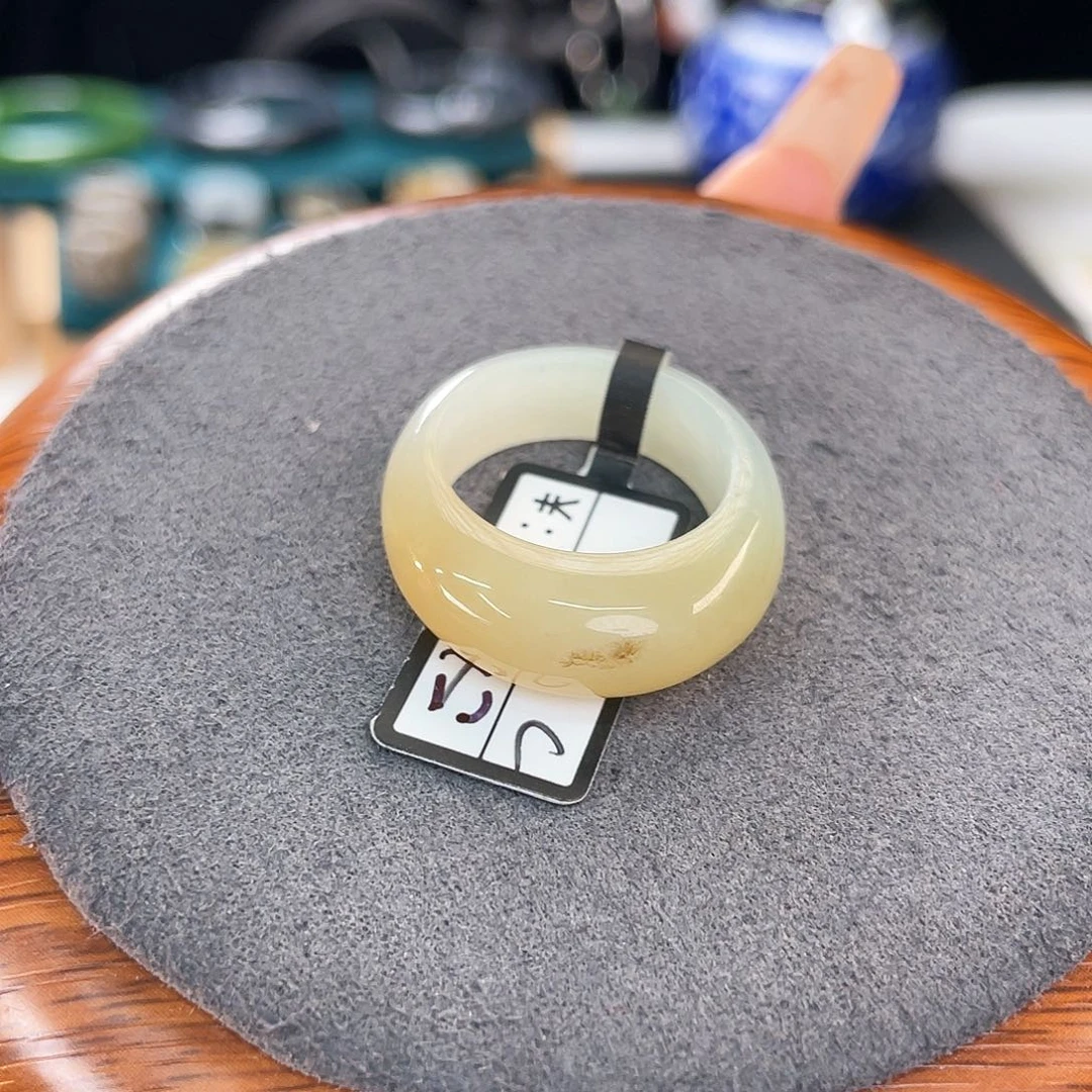 和田玉未镶嵌戒指c34 糖白馒头17.6 15圈