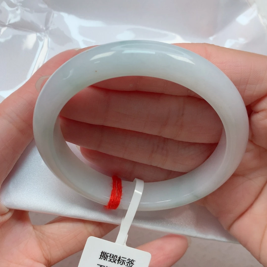 翡翠手镯未镶嵌56圈 细腻干净 完整度高高性价比