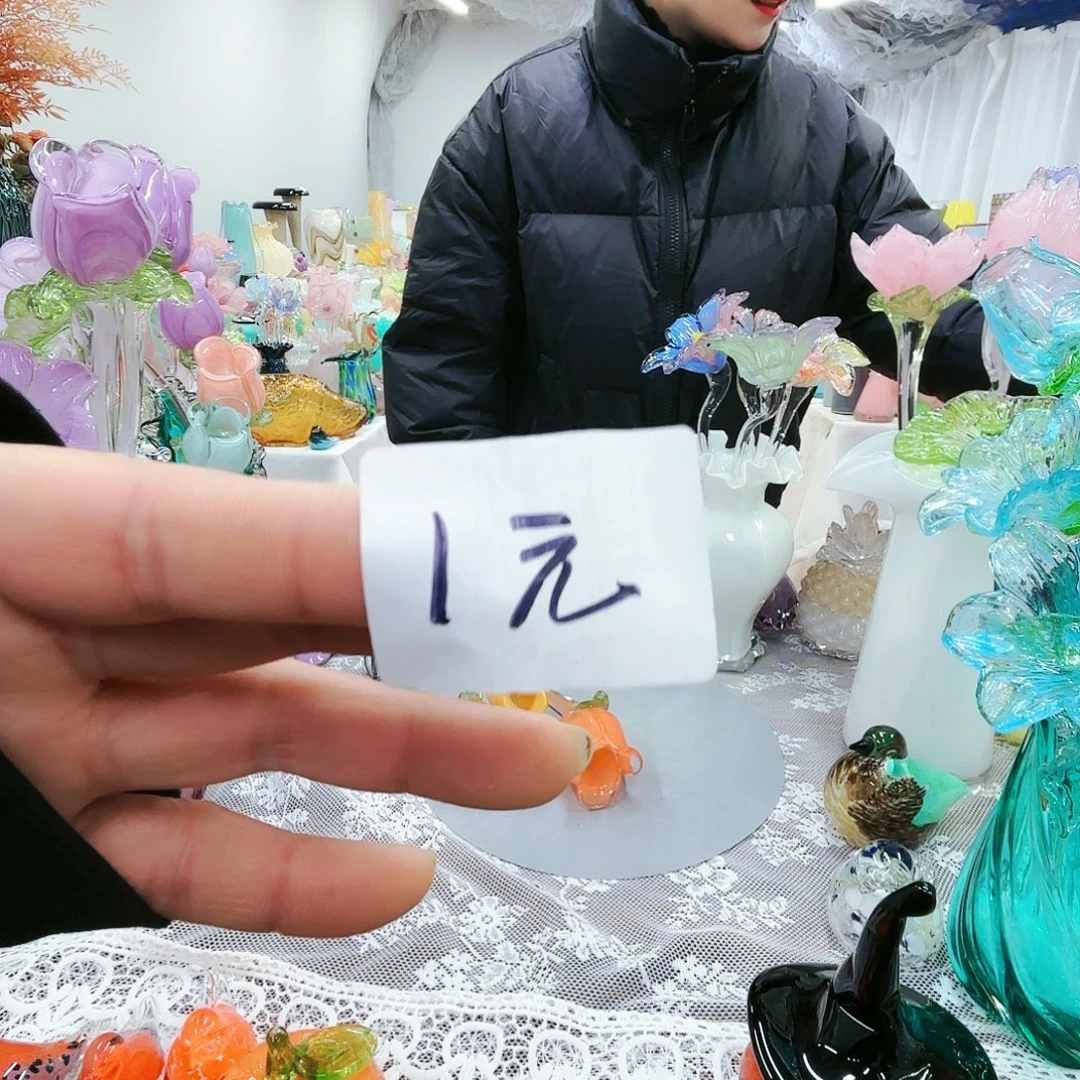 礼物随机福利不退不換琉璃花瓶藝術品