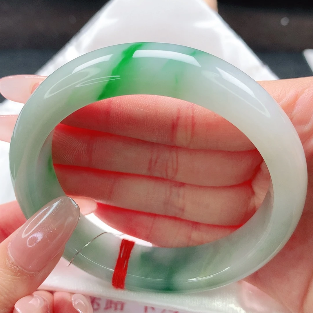 翡翠未镶嵌手镯61圈