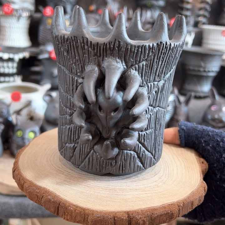 紫砂花盆手工微瑕，内口9.3外高13.2