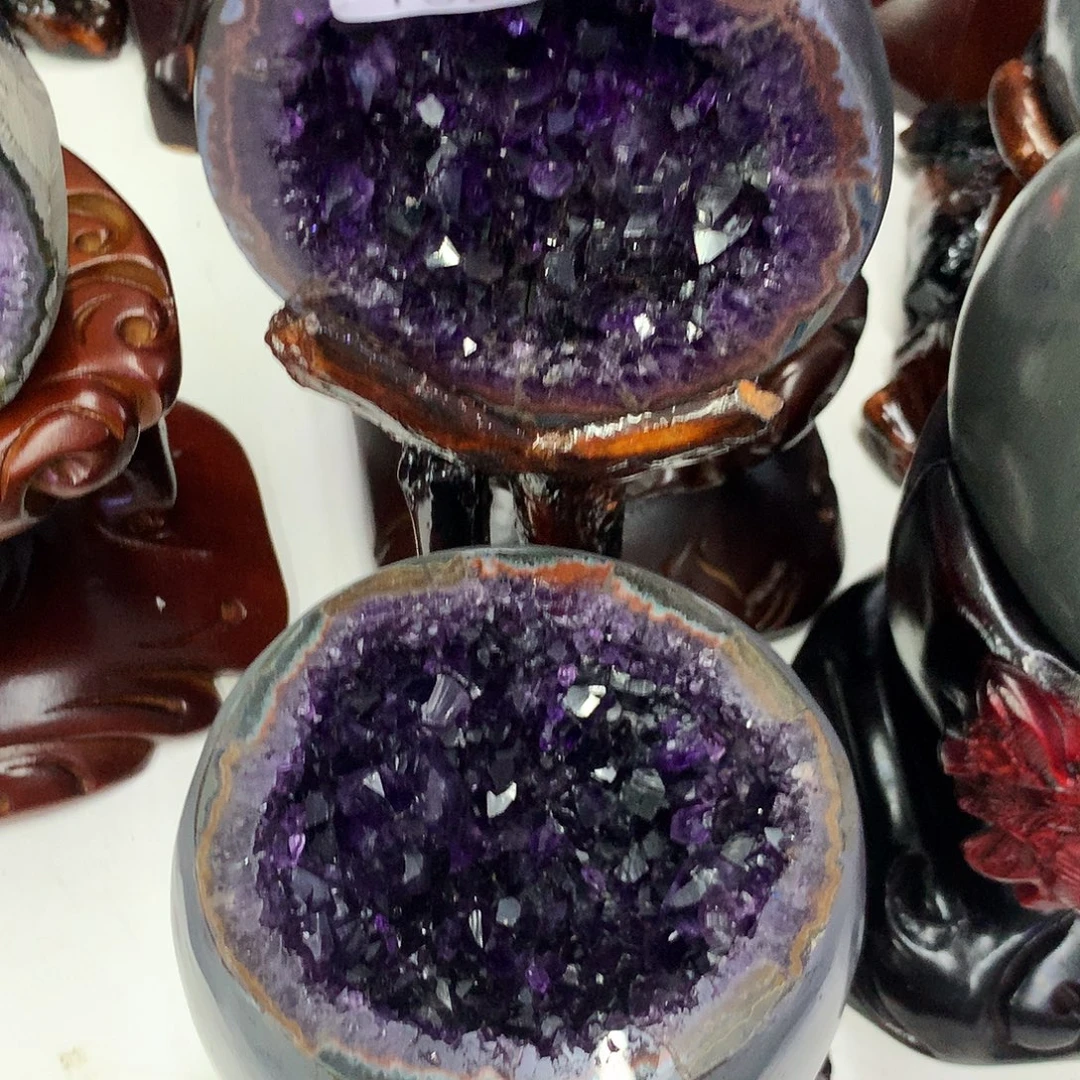 未镶嵌水晶大型摆件（非配饰）伊伊