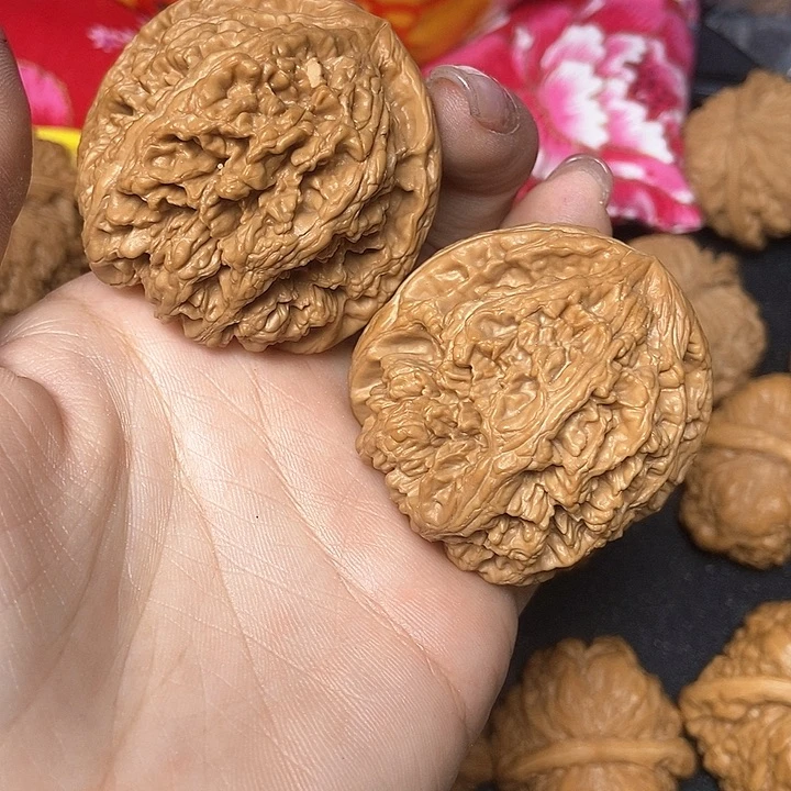 文玩核桃把件?*安47大粗筋