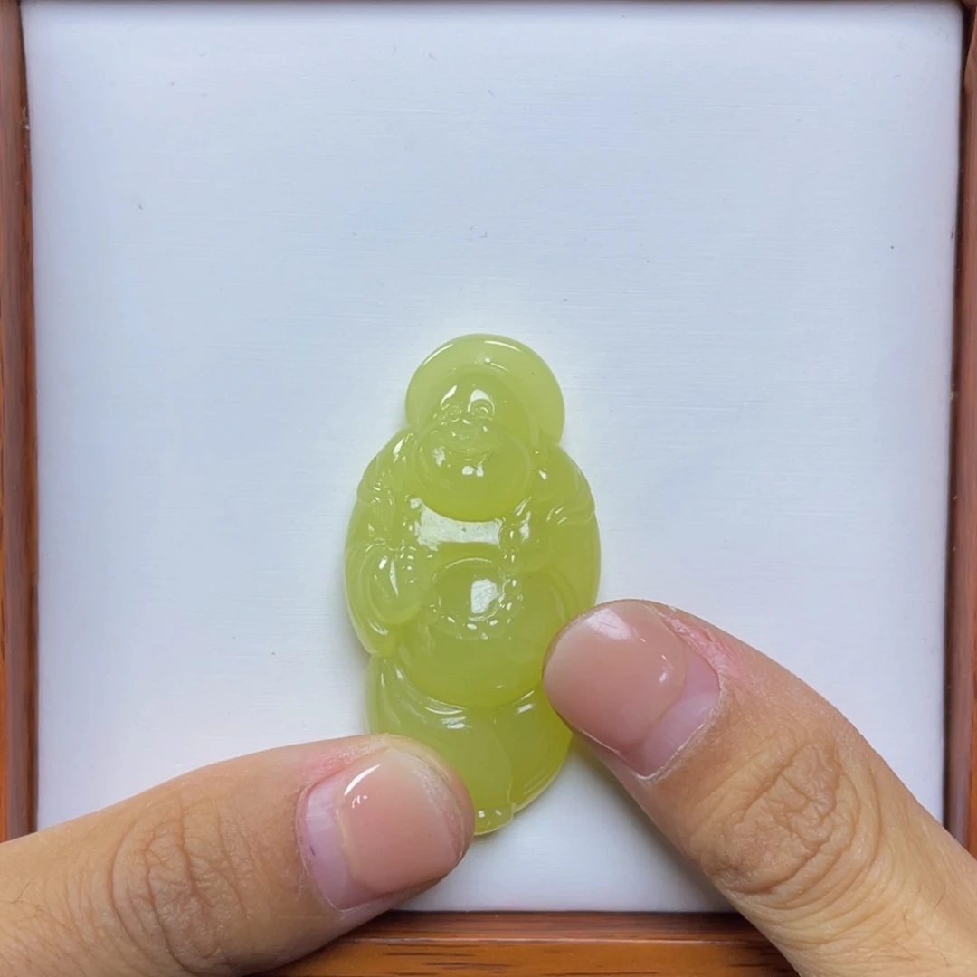 颈饰未镶嵌和田玉黄口