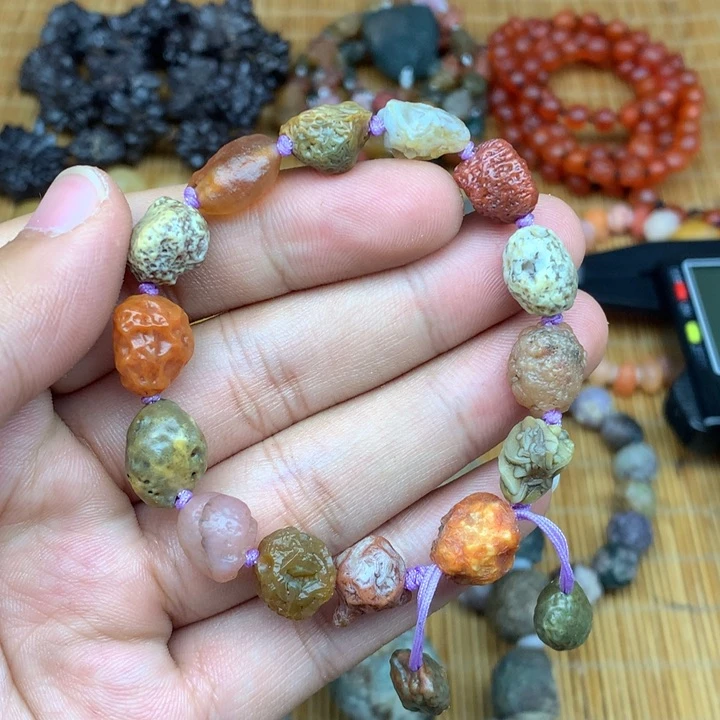 玛瑙/玉髓未镶嵌珠宝半成品冬**阳