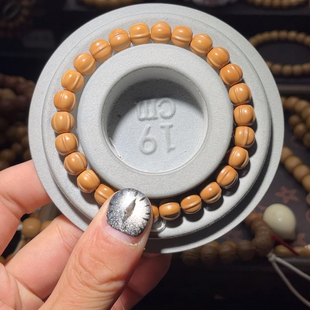 猴头核桃吊坠8+鲨鱼全品无瑕无药龙岩料