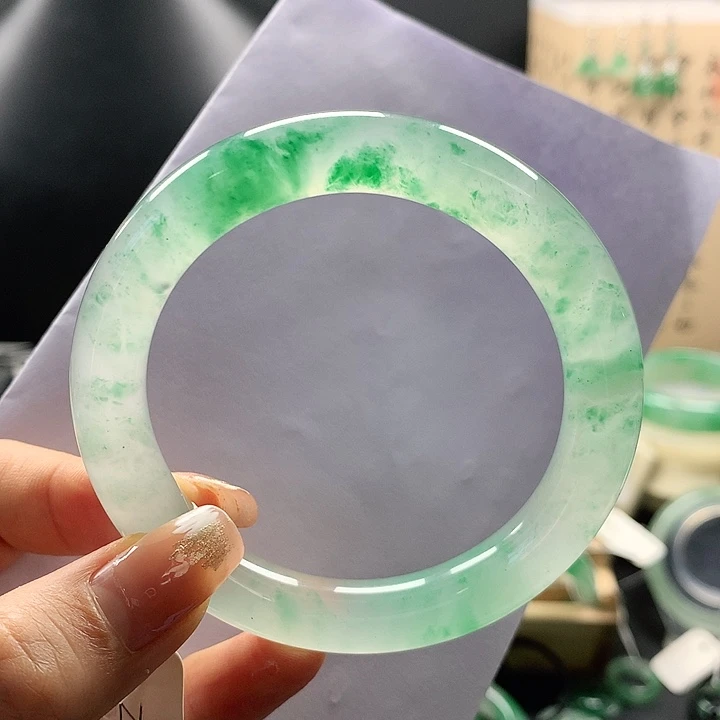 石英质玉手镯58未镶嵌