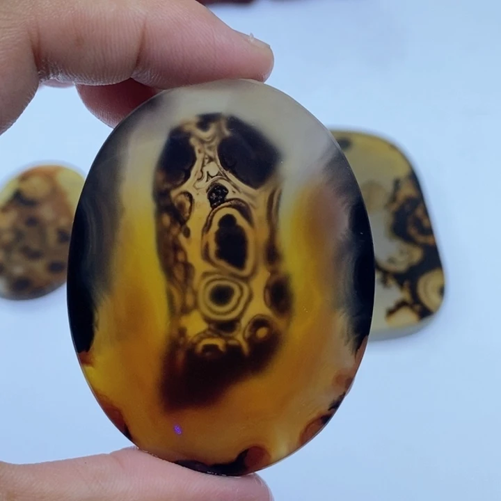 玛瑙/玉髓未镶嵌珠宝半成品