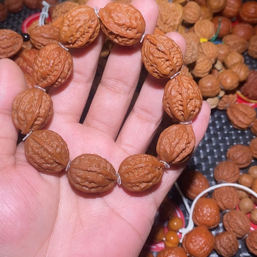文玩核桃吊坠小枣