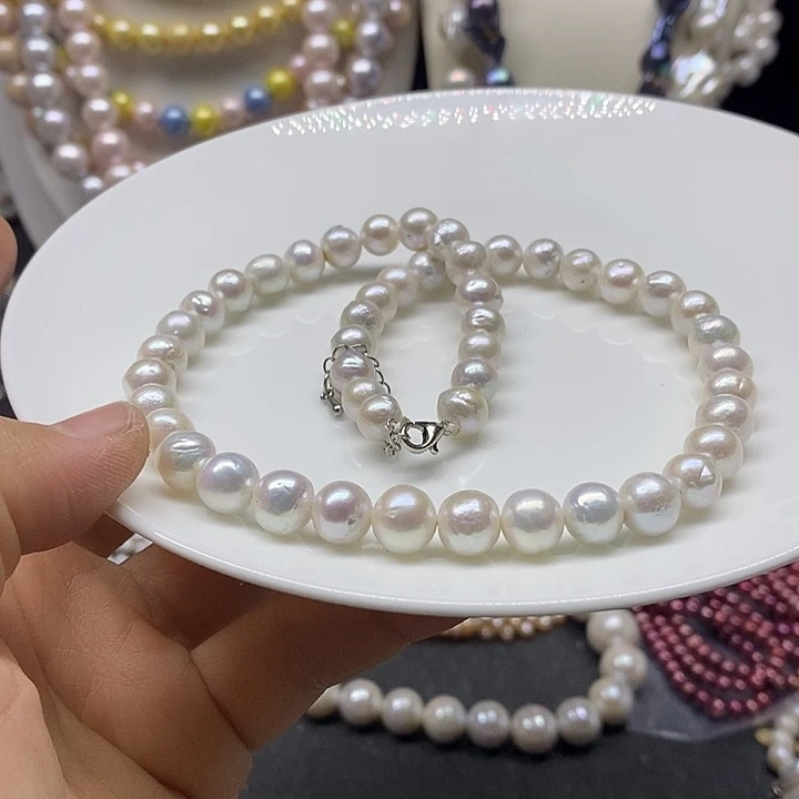 颈饰未镶嵌淡水珍珠