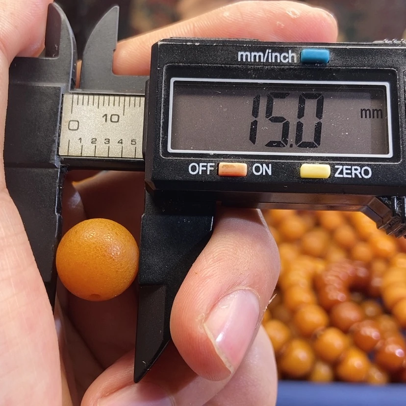 【闪购商品】蜜蜡未镶嵌珠宝奇石