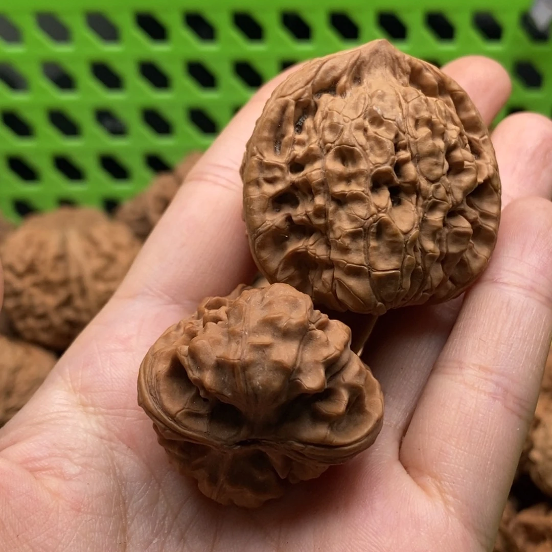 飞***觉把件文玩核桃定制商品不退不换