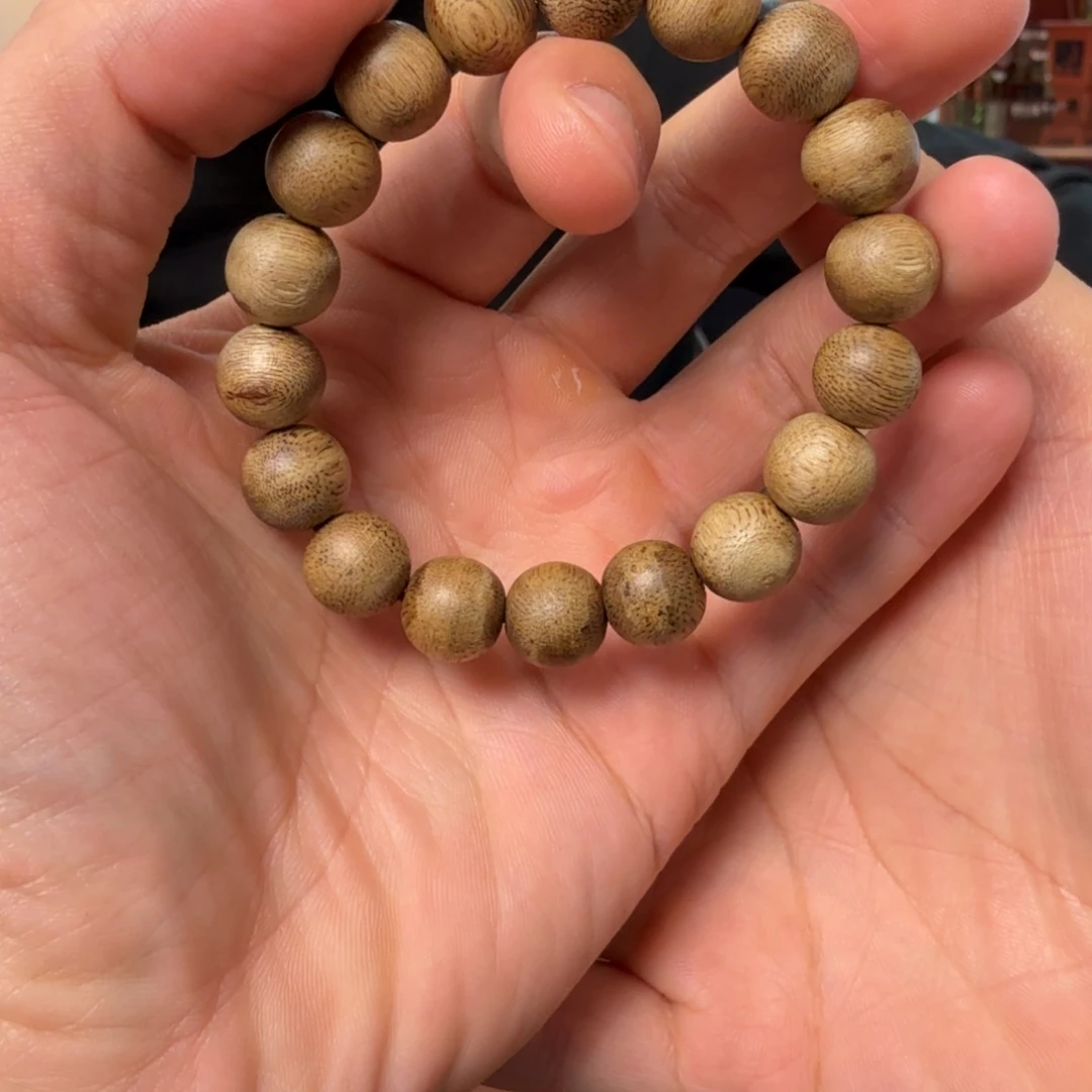 沉香手串每日一漏 10mm圆珠 性价比最高