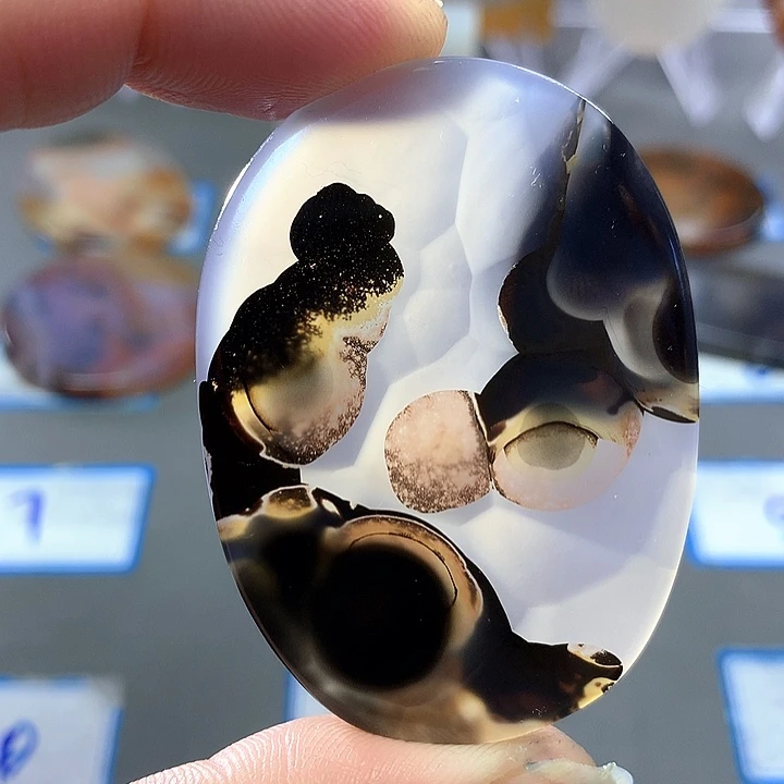 未镶嵌颈饰玛瑙/玉髓