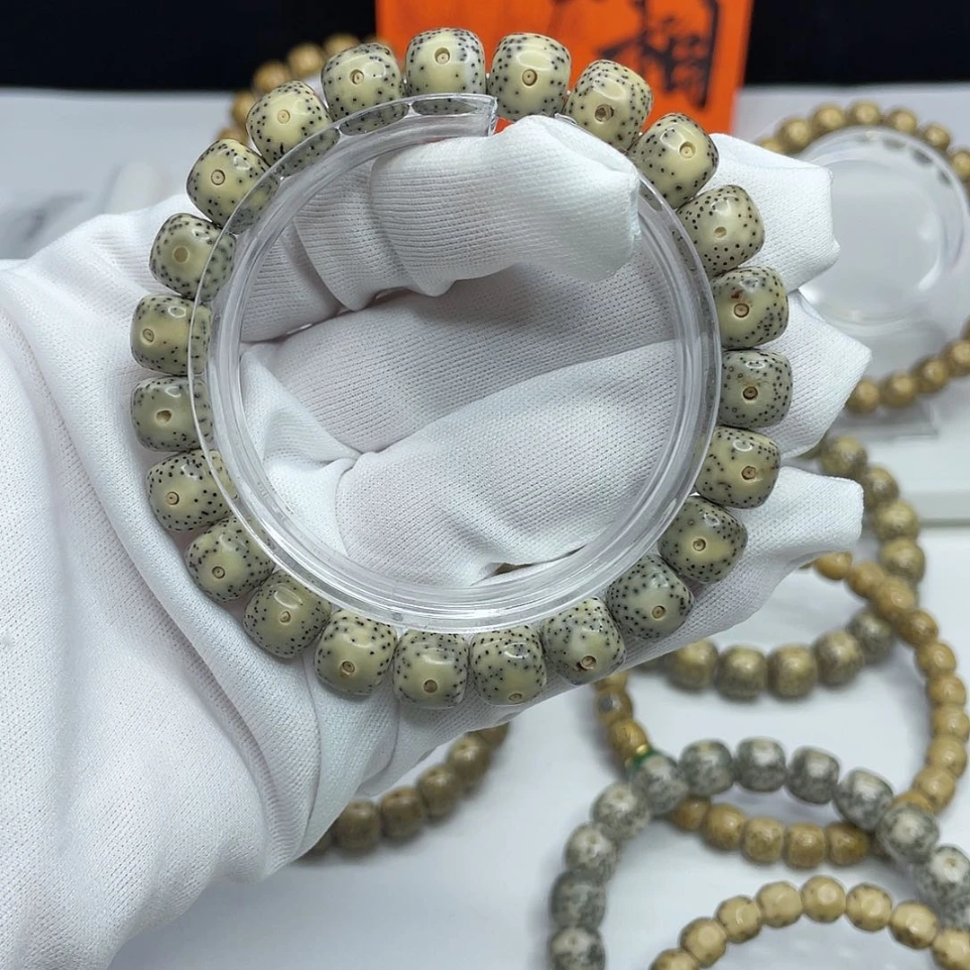 星月菩提手串14骨瓷白