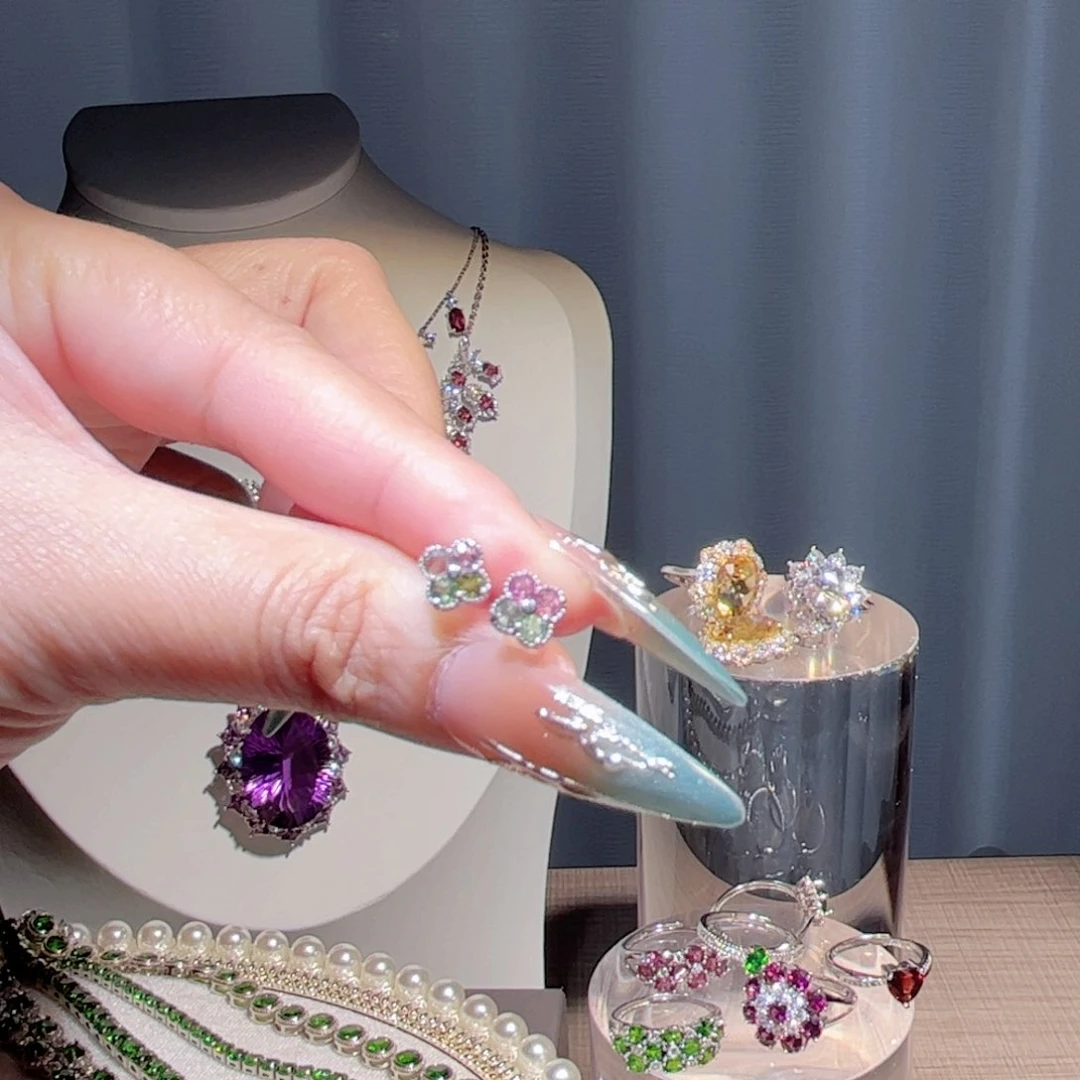 雪***C碧玺耳饰银S925镶嵌