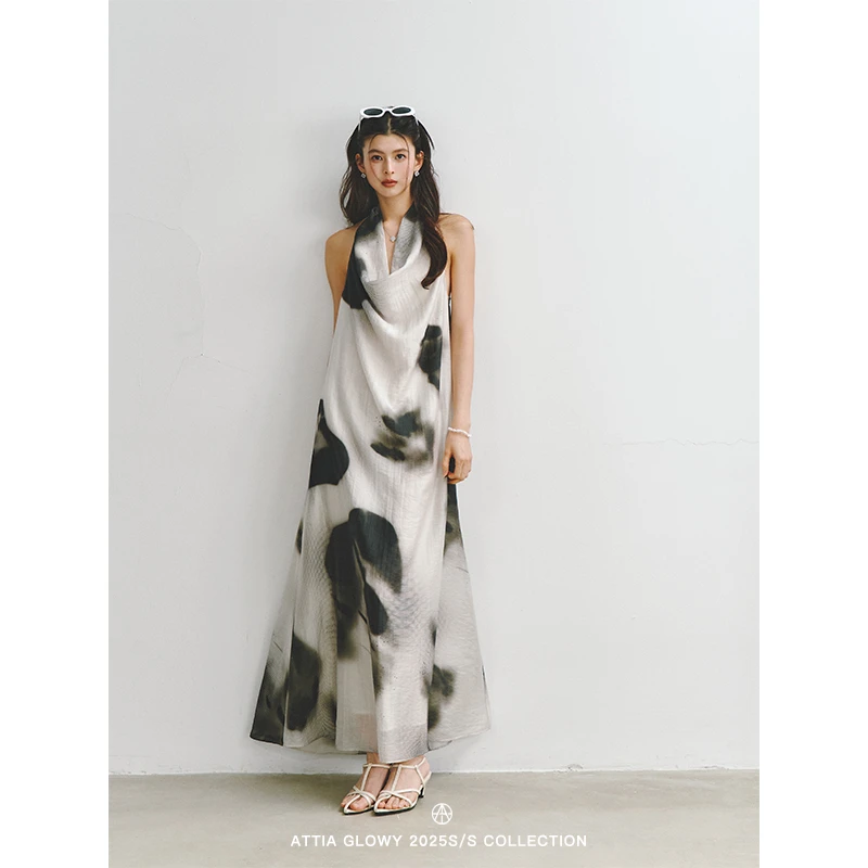 ATTIAGLOWY  Summer Aura那刻夏 天丝亚麻印花挂脖连衣裙