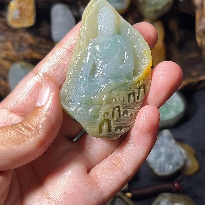 定制翡翠未镶嵌只**买