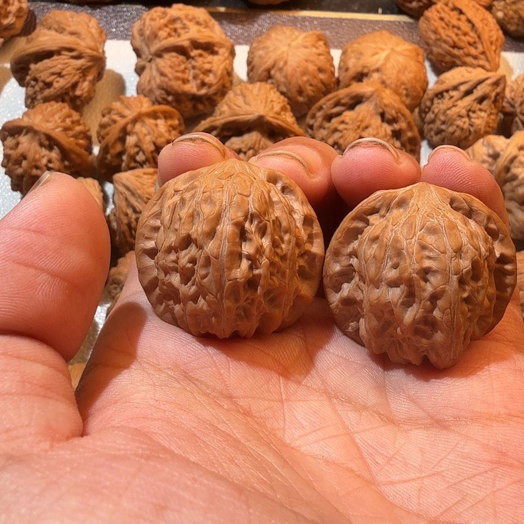 文玩核桃吊坠磨盘