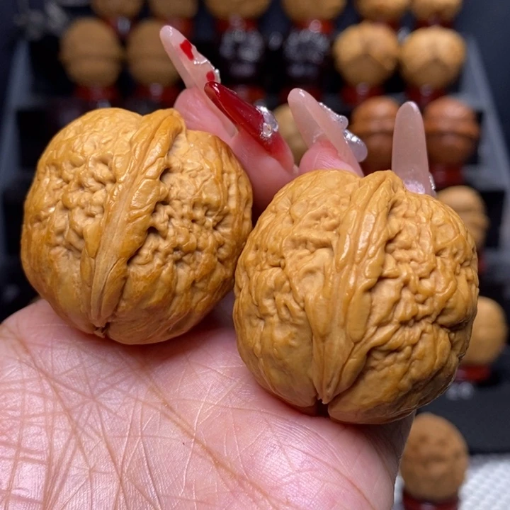 文玩核桃把件铁将军49号